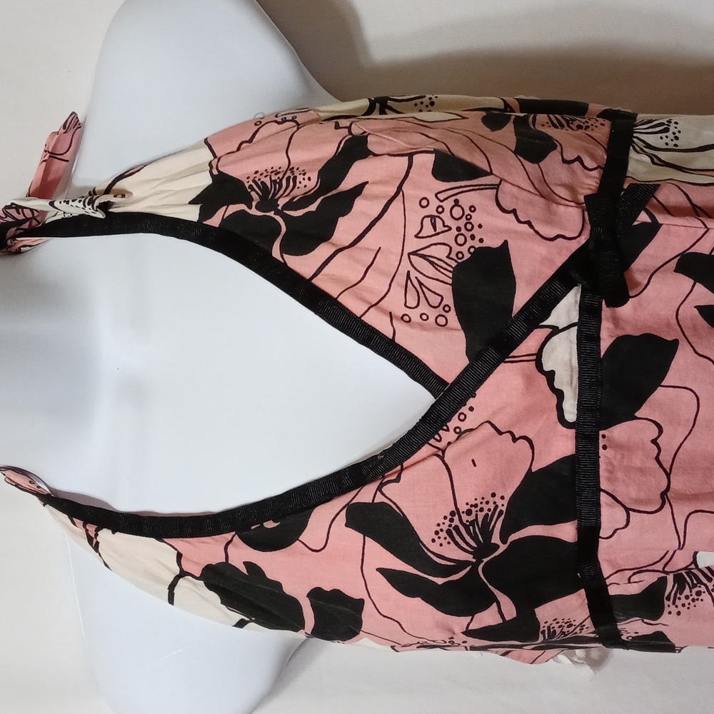 Y2K Pink Halter Dress with Hawaiian Flowers - Picture 2 of 6